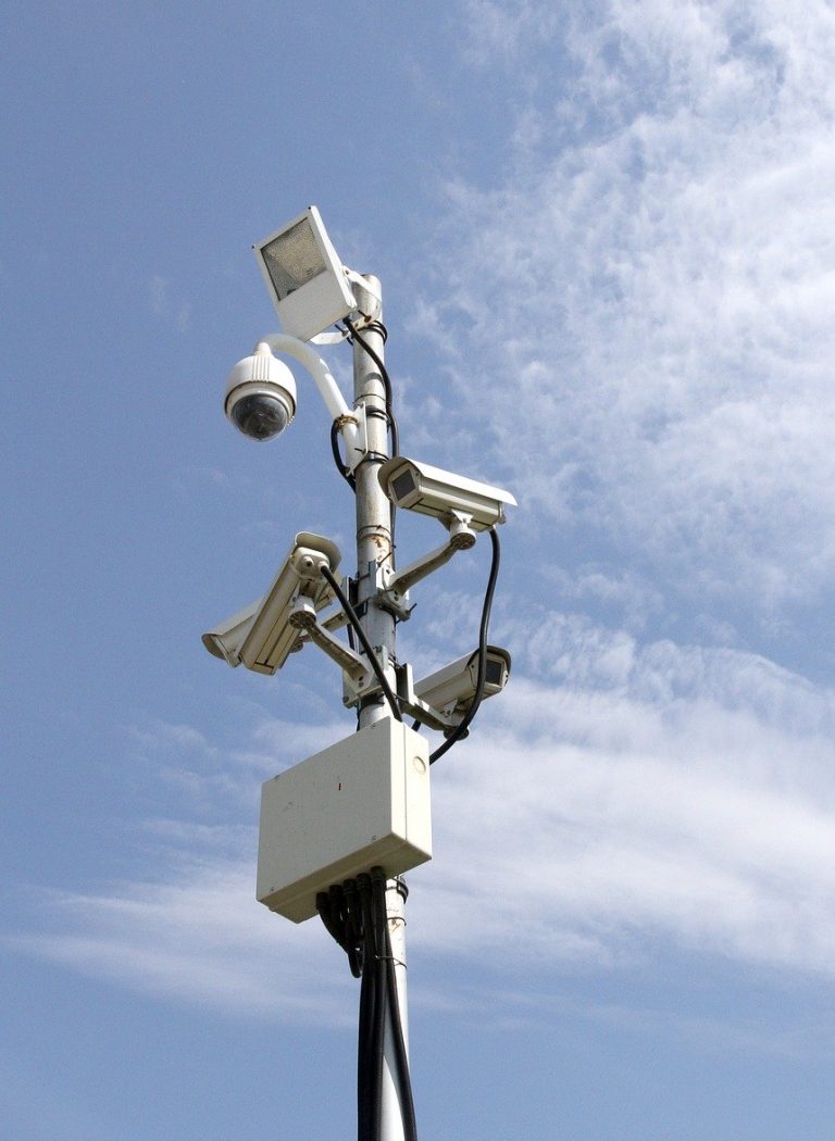 cctv-surveillance-security-2579551.jpg
